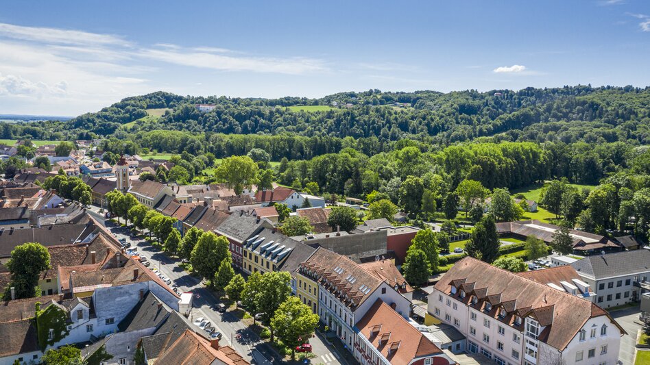 Luftbild von der Stadtgemeinde Mureck | © TVB Thermen- & Vulkanland | pixelmaker.at