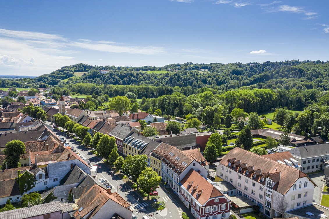 Luftbild von der Stadtgemeinde Mureck | © TVB Thermen- & Vulkanland | pixelmaker.at