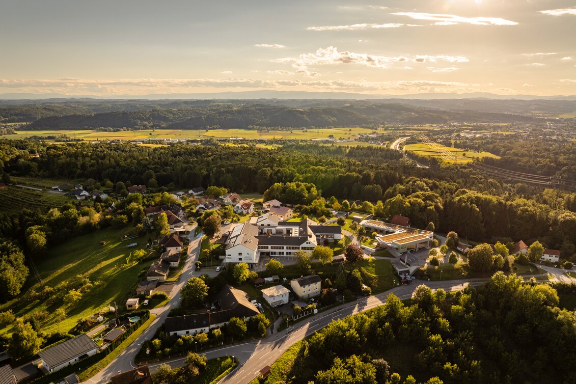 Luftaufnahme Hofstätten an der Raab in der Oststeiermark
