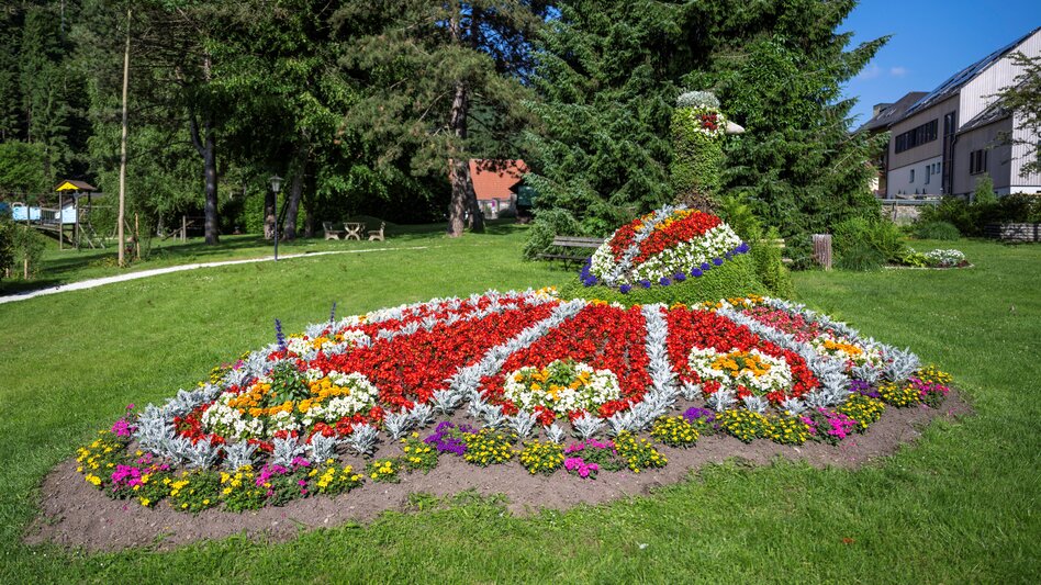 Blumenpfau in Mönichwald in der Oststeiermark