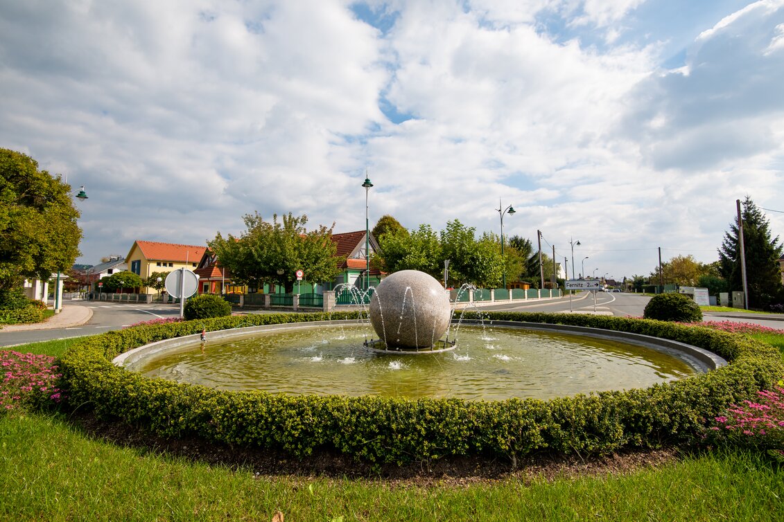 Kreisverkehr in der Gemeinde Gössendorf