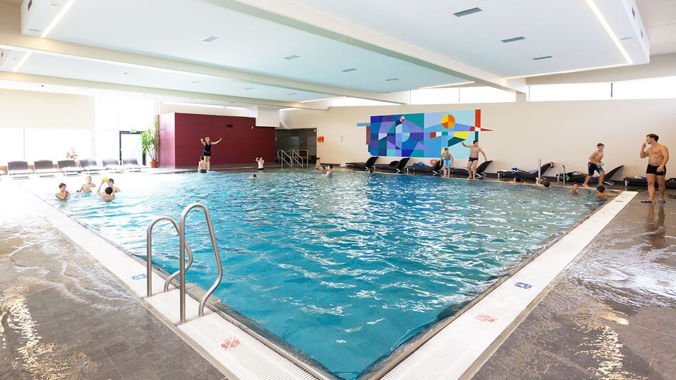 Hallenbad in Hart bei Graz von innen