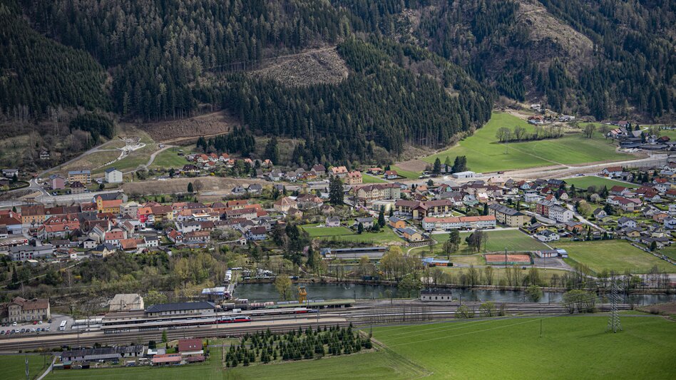Bahnhof