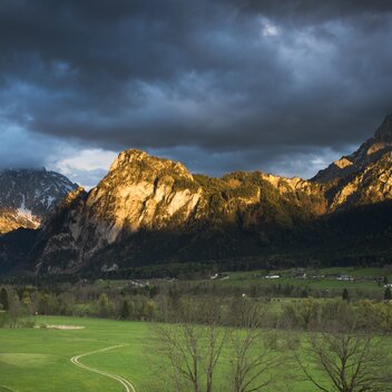 Abendstimmung im Gesäuse mit Hochtor und Reichensteingruppe | © STG | Martin Hartmann