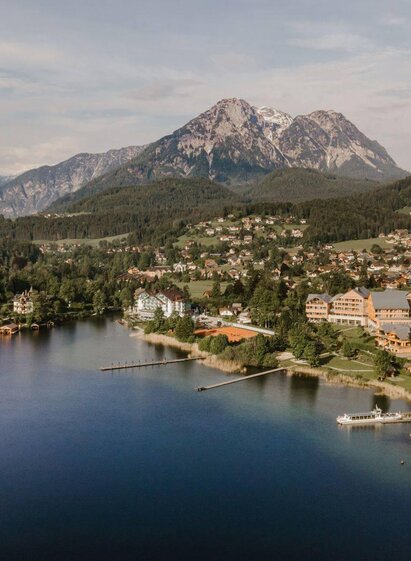 Altaussee von oben mit Sarstein | TVB Ausseerland Salzkammergut_Katrin Kerschbaumer | © TVB Ausseerland Salzkammergut_Katrin Kerschbaumer