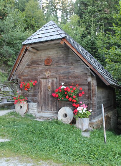 Feichtenhofer Wassermühle_Vorne_Oststeiermark | © Tourismusverband Oststeiermark