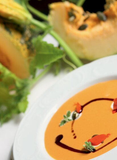Kürbiscremesuppe im Gasthaus Gutschi | © Graz Tourismus-Harry Schiffer