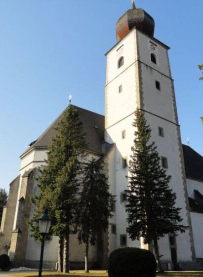 Pfarrkirche Gröbming außen