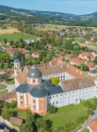 Pöllau_Pfarrkirche Pöllau_Oststeiermark | © Helmut Schweighofer | Helmut Schweighofer