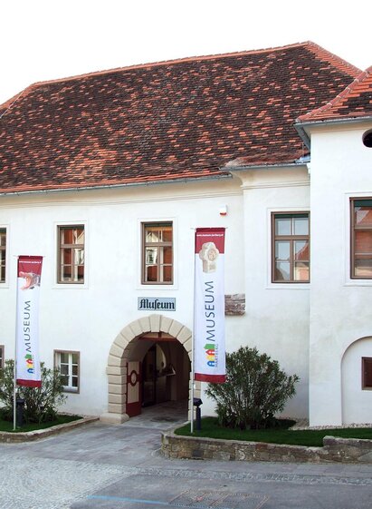 Hartberg Museum_outdoor_Eastern Styria | Hans Wetzelsdorfer | © Tourismusverband Oststeiermark